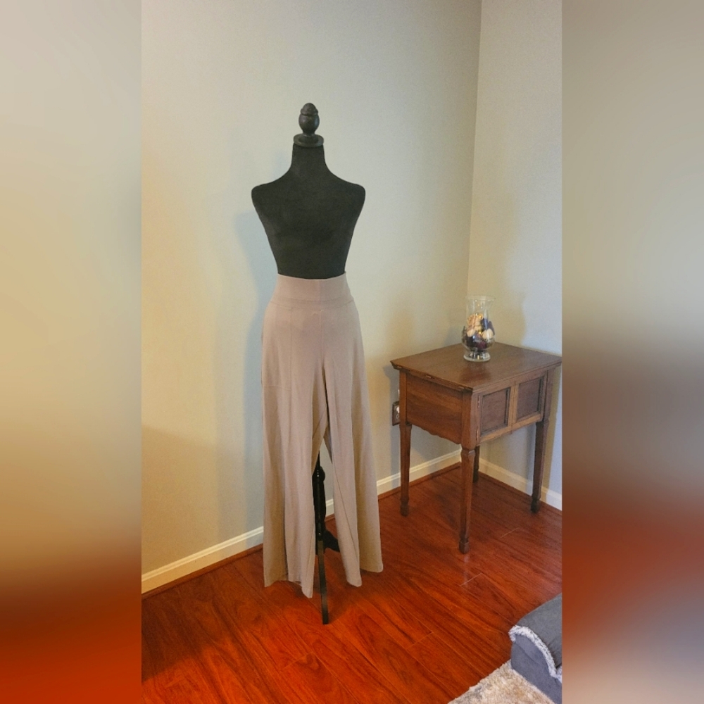 Athleta 2X Wide Leg full length pants